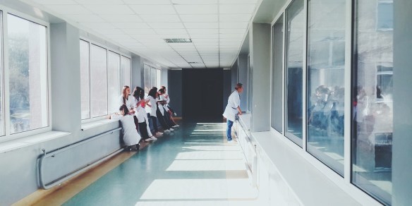 Con più infermieri in reparto una riduzione del 20% della mortalità dei pazienti
