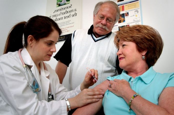 Bando Piano Vaccini confusione, ritardi e malumori degli infermieri James Gathany, Judy Schmidt, USCDCP Pixnio Bando Piano Vaccini confusione, ritardi e malumori degli infermieri James Gathany, Judy Schmidt, USCDCP Pixnio