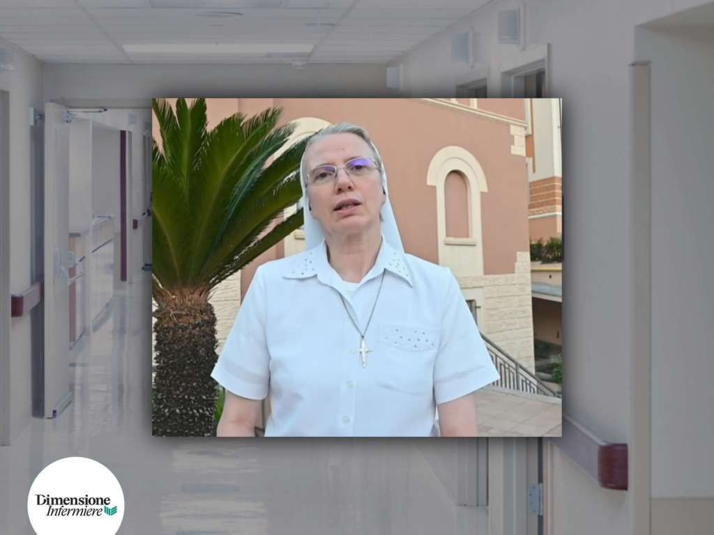 Papa Francesco nomina la prima suora a prefetto: è l'infermiera Simona Brambilla 1 1736266595710