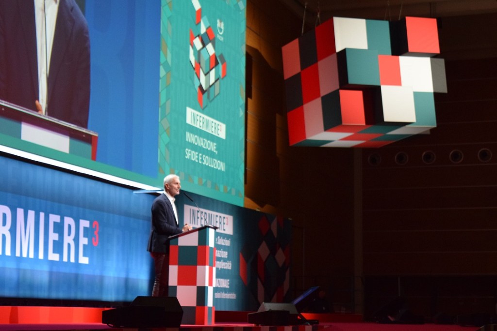 Gianrico Carofiglio intervento sulla gentilezza al Terzo Congresso Nazionale FNOPI 2025